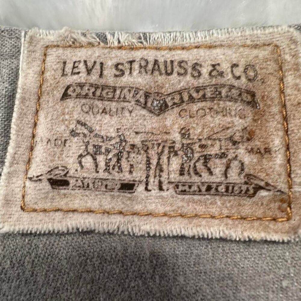Levi's Strauss & Co Gray Straight Leg Jeans Vintage Washed Size 44